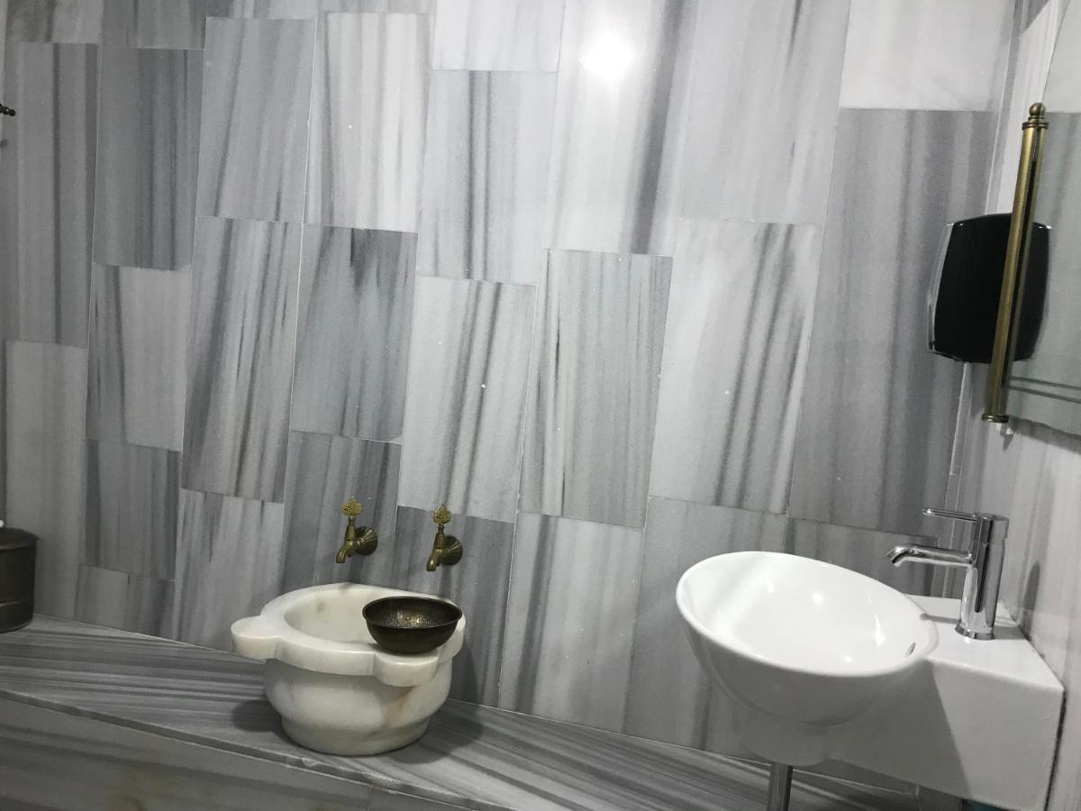 Tune Hostel Стамбул Екстер'єр фото